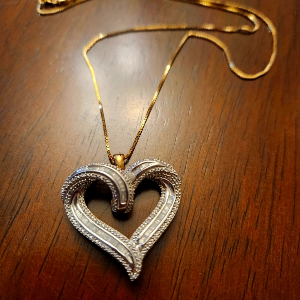 Elegant Gold and Silver Heart Pendant Necklace